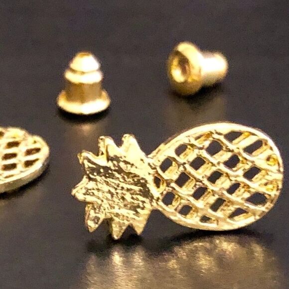 Pineapple Earrings - Picture 1 of 4